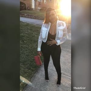 Meet your Posher, Raven